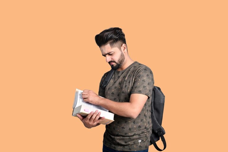 Inovasi dan Prestasi Universitas Riau dalam Menjadi Pusat Pendidikan Unggulan di Sumatera